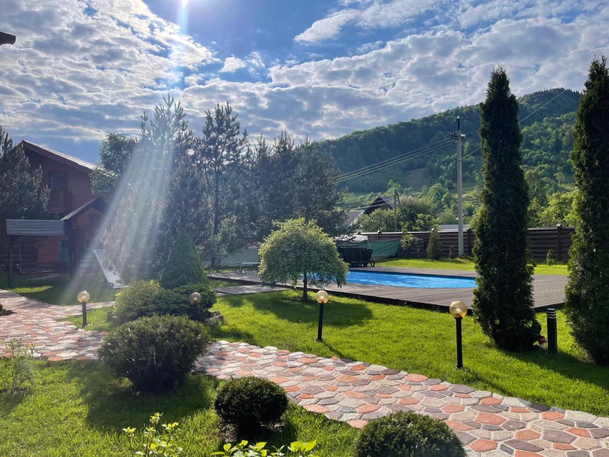 Котедж "Villa Затишна" Mykulychyn Esterno foto
