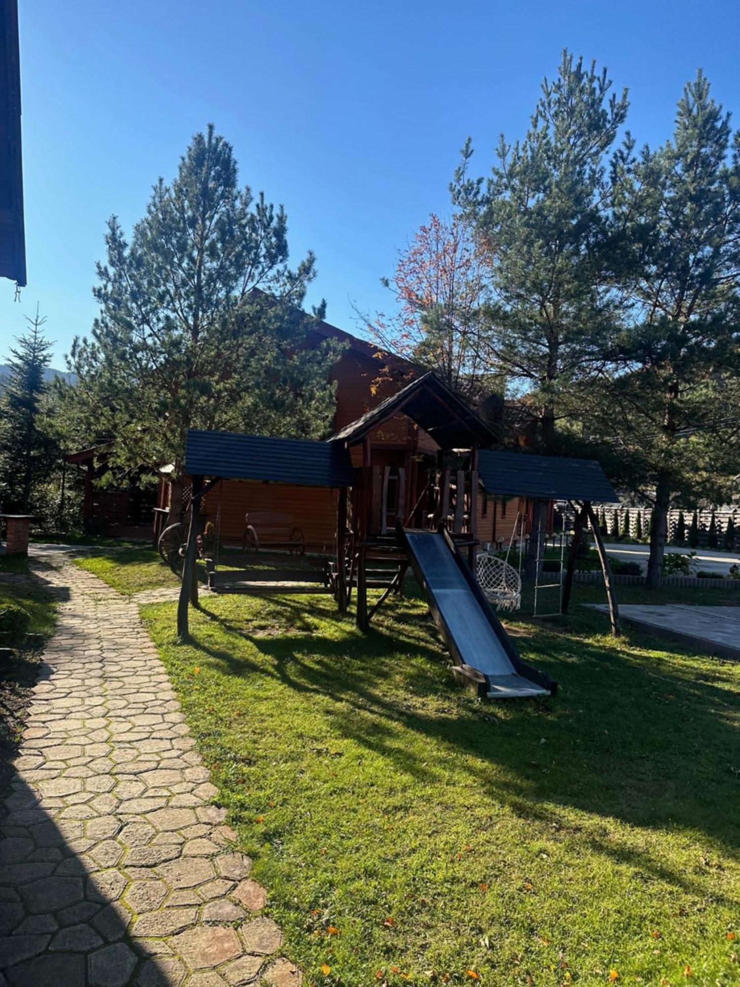 Котедж "Villa Затишна" Mykulychyn Esterno foto