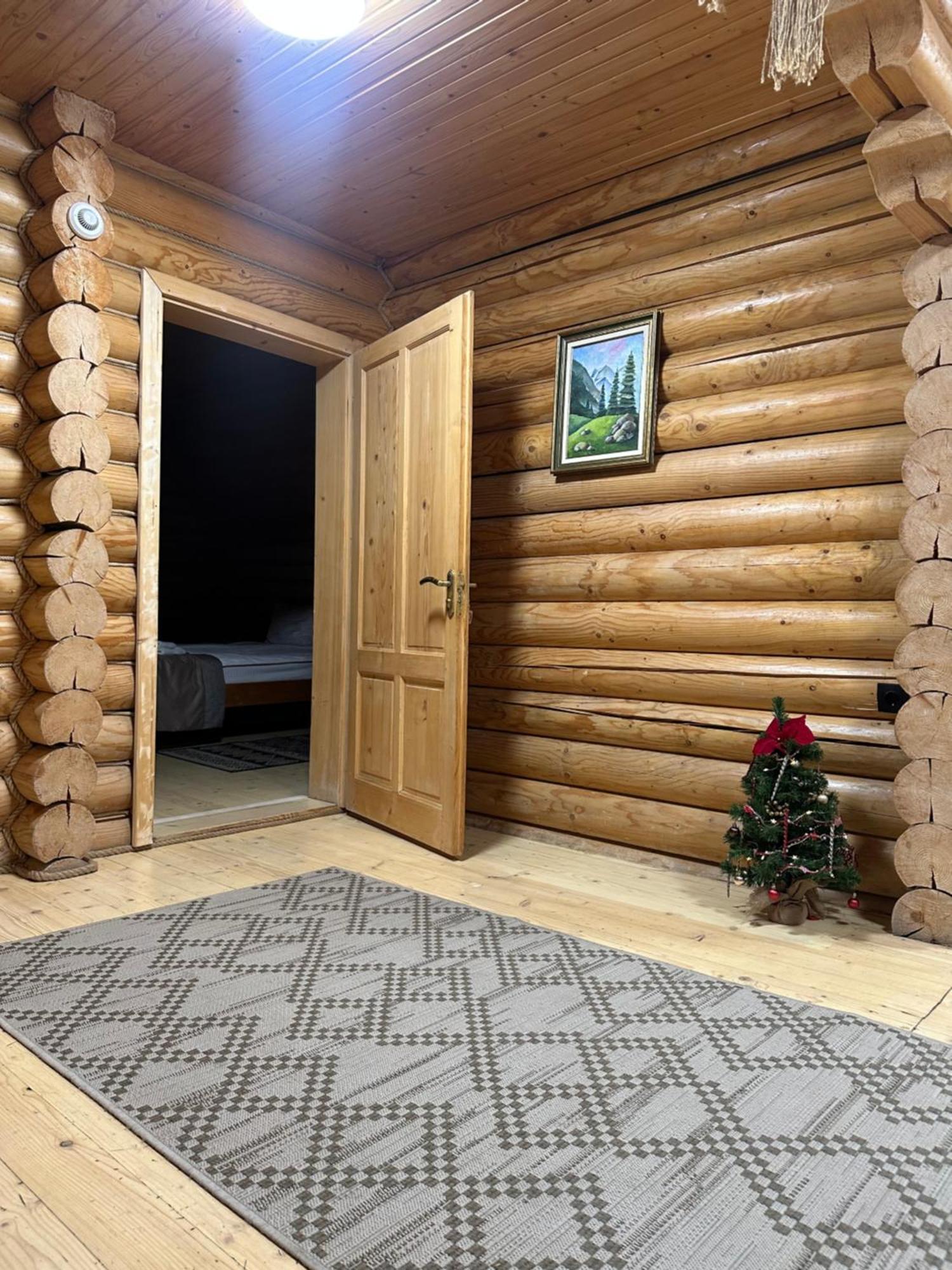 Котедж "Villa Затишна" Mykulychyn Esterno foto